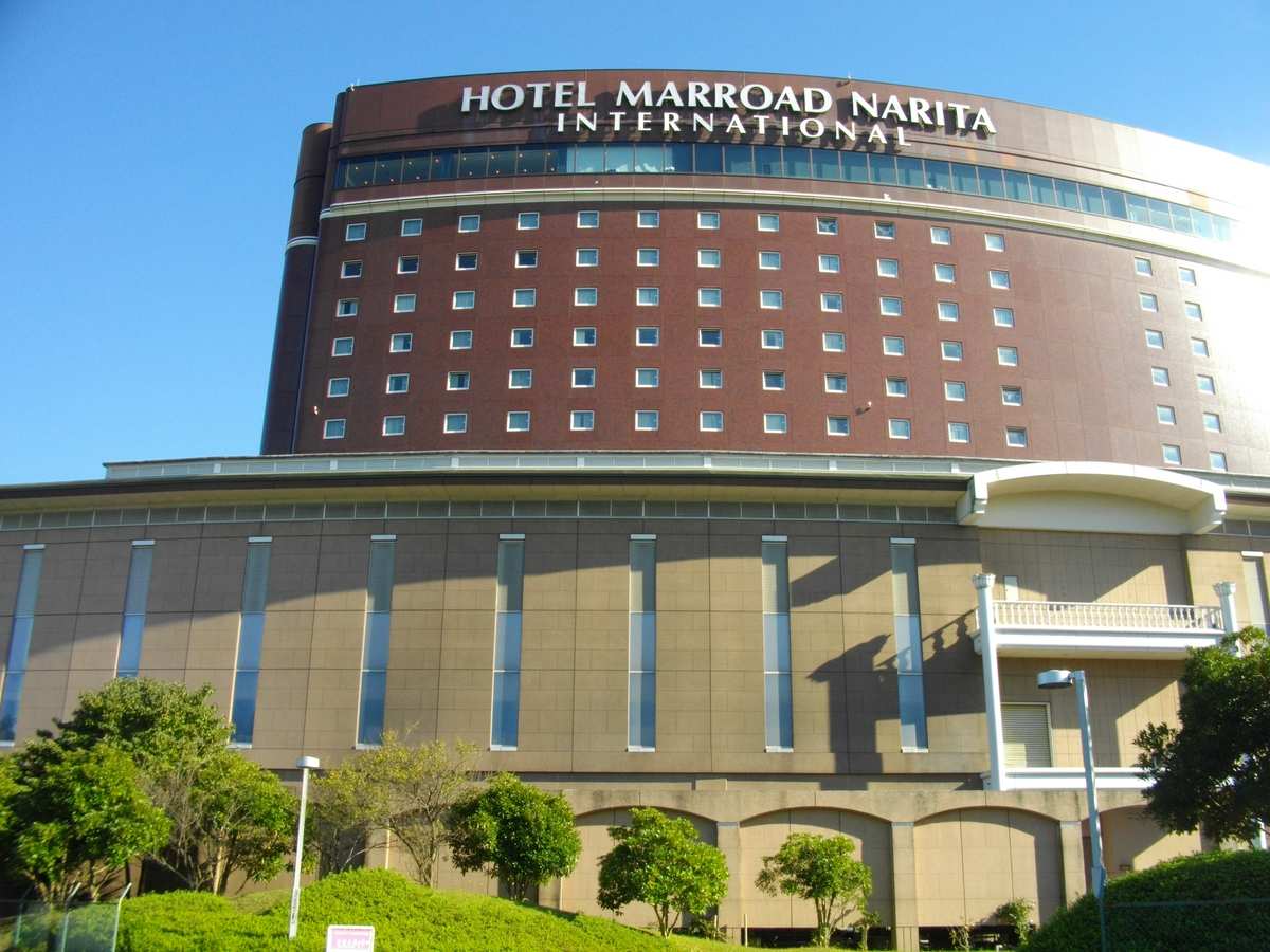 Hotel Marroad Narita International: Fassade mit Schriftzug am Gebäude